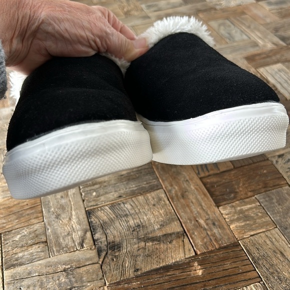 Minnetonka Women’s Zella Clog Mule Shoes NWT - Picture 5 of 9